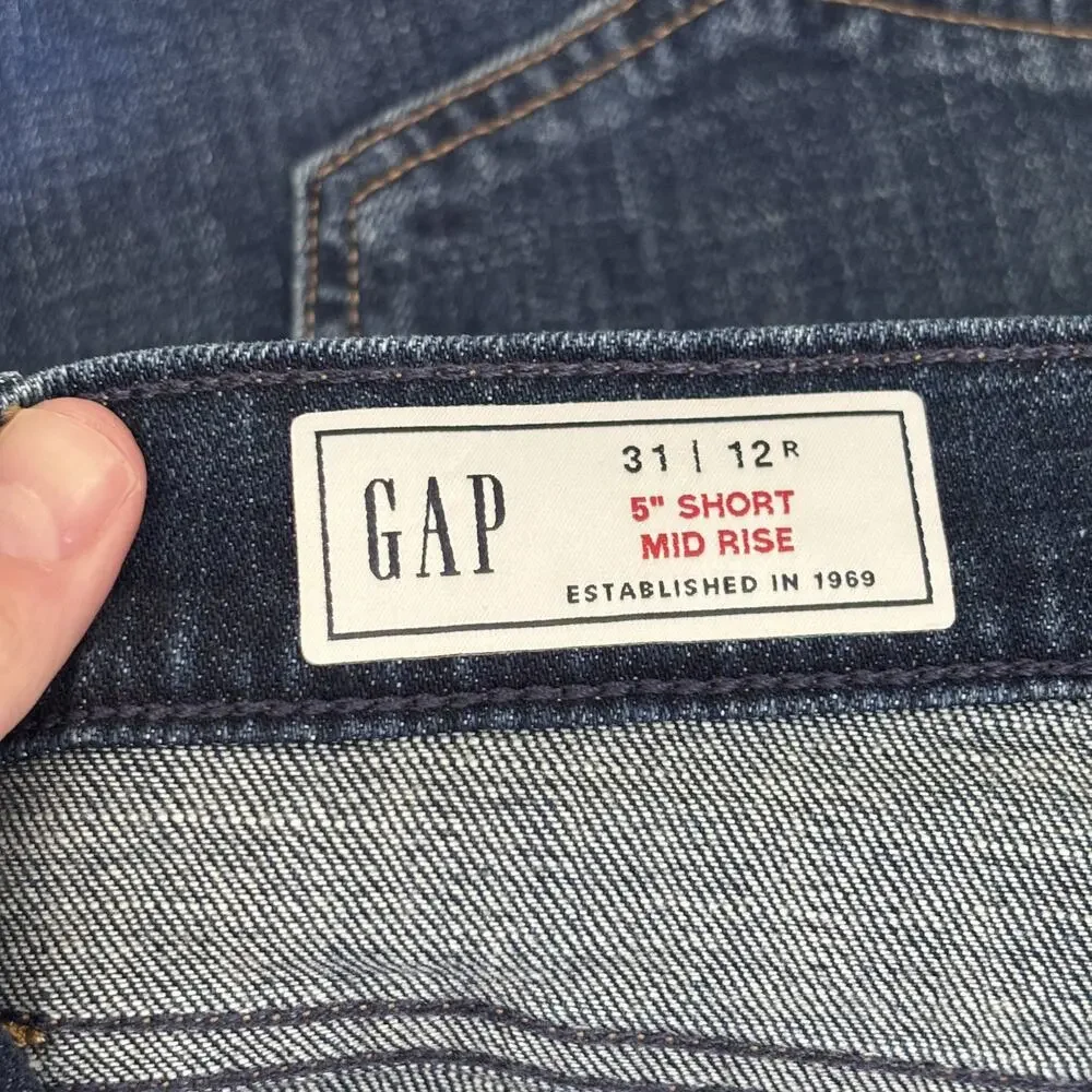 GAP cuffed jean
